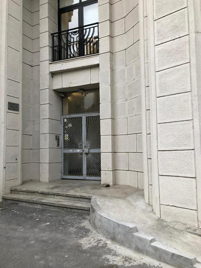 Villa Bagheera'S Den Bucarest Exterior foto